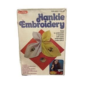 Vintage 1980 Pastime Hankie Embroidery Cross Stitch Kit USA Made